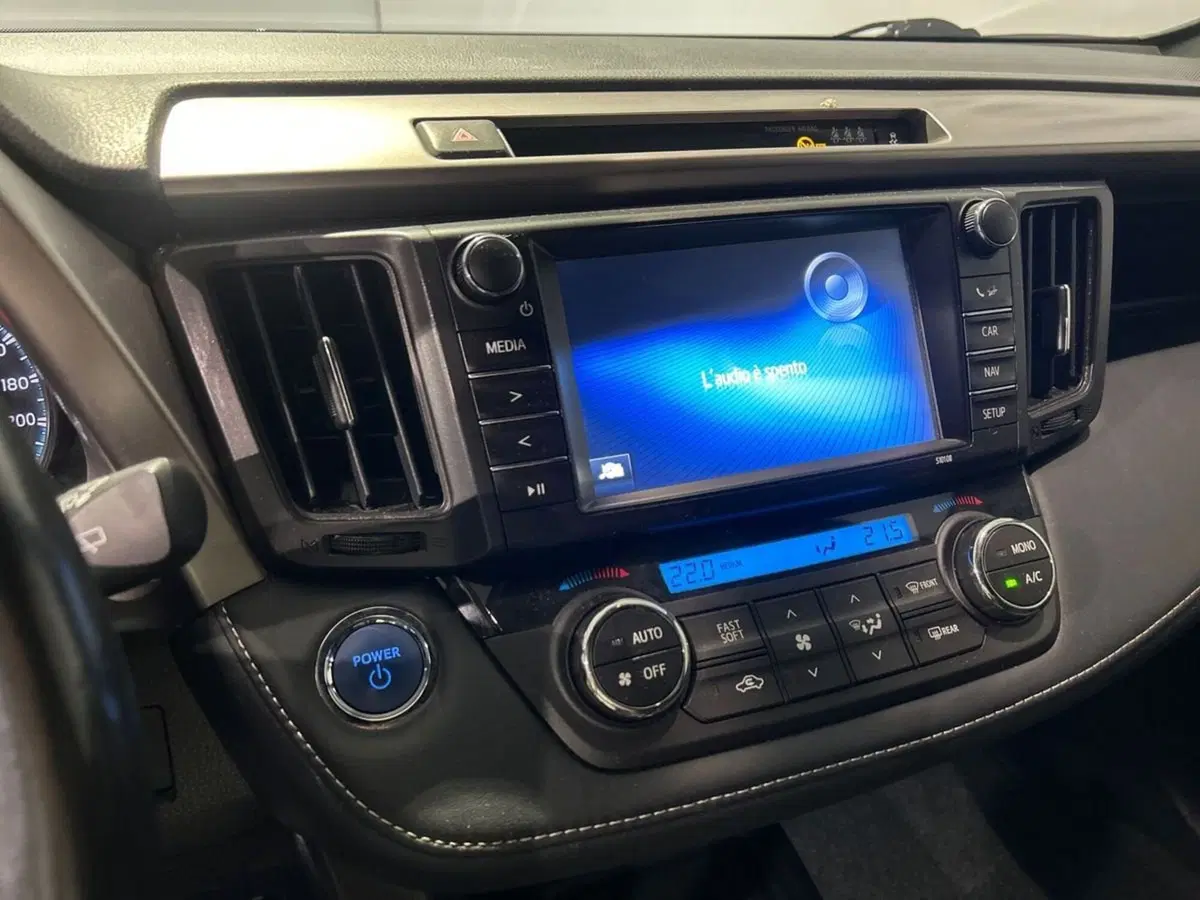 Toyota Rav4 usata a Milano (13)