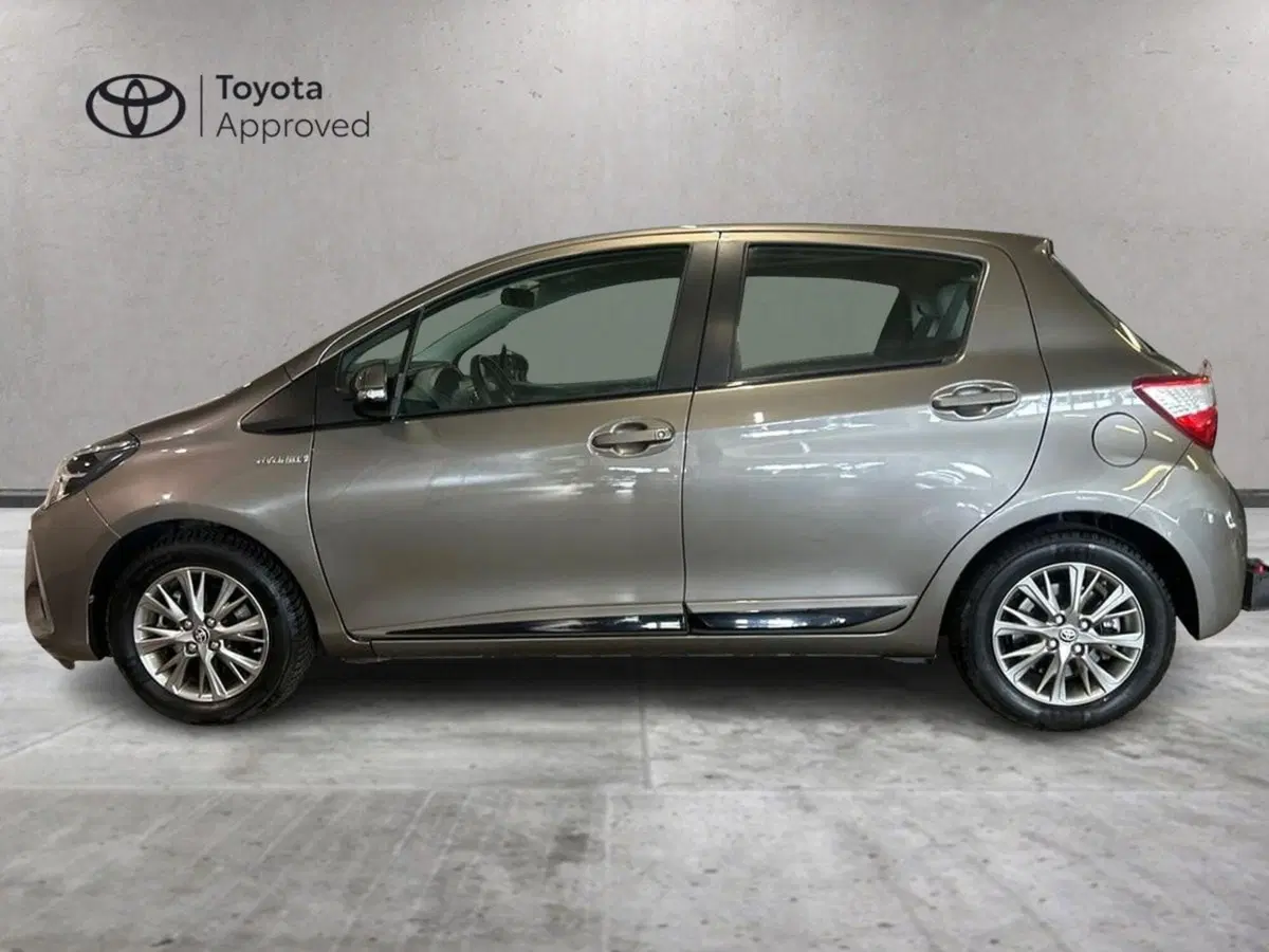 Toyota Yaris usata a Milano (4)