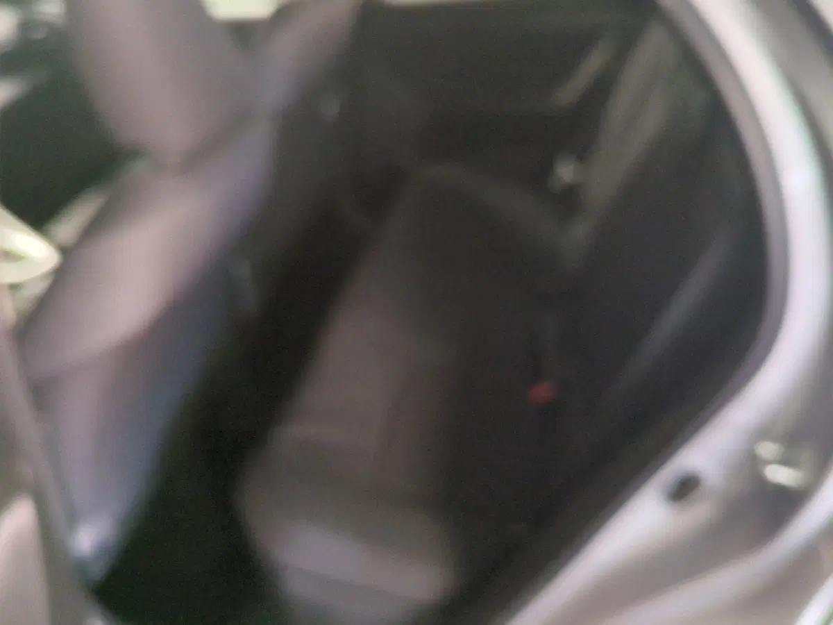 Toyota Yaris usata a Milano (11)