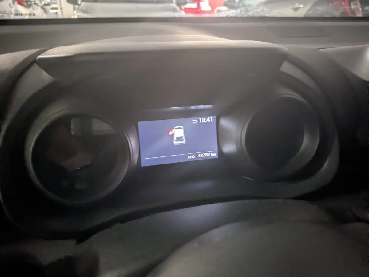 Toyota Yaris usata a Milano (14)