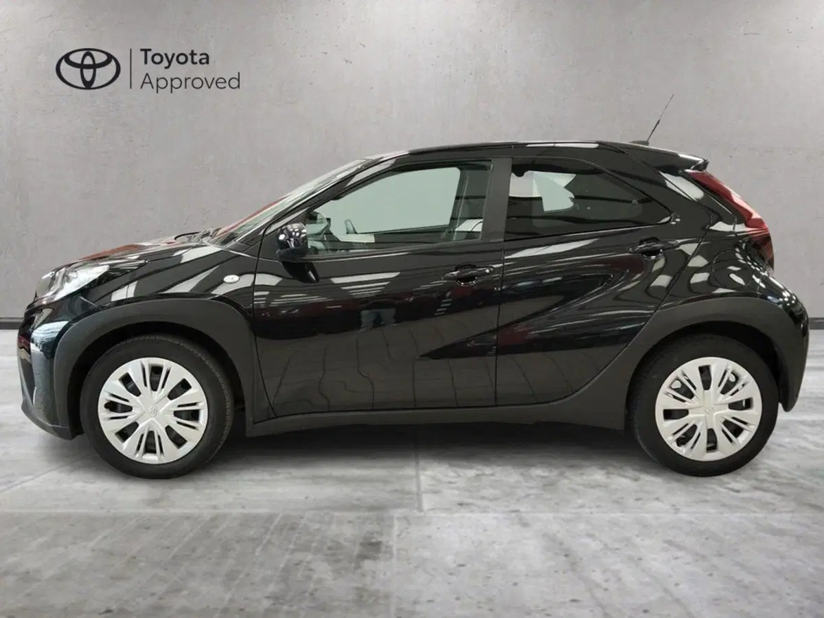 Toyota Aygo X usata a Roma (3)