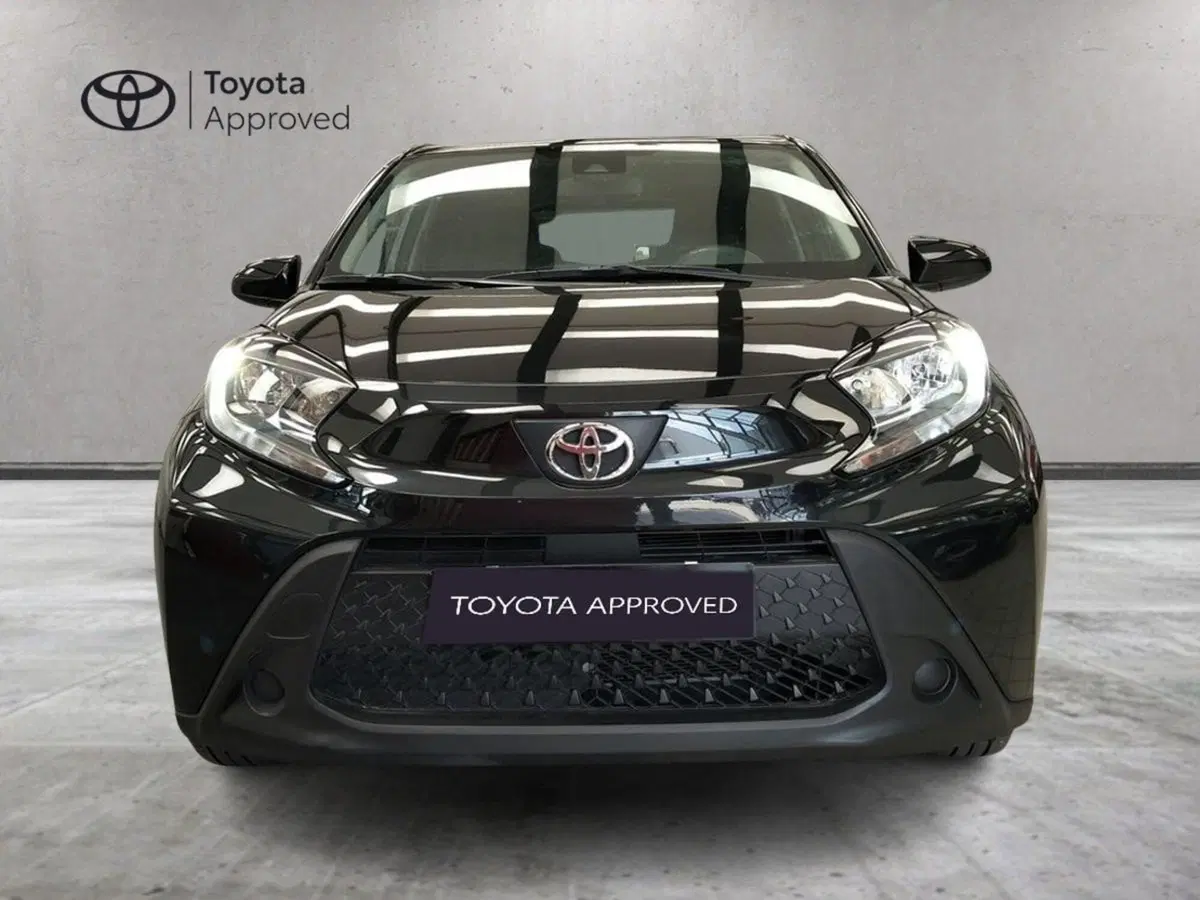 Toyota Aygo X usata a Roma (8)