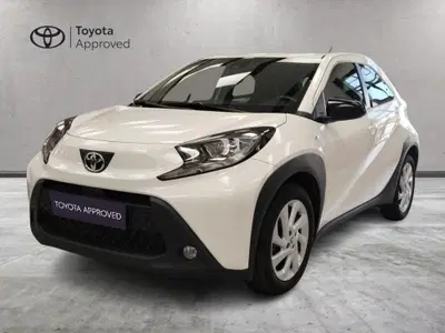 Toyota Aygo X 1.0 Active 72cv del 2023 usata a Frascati