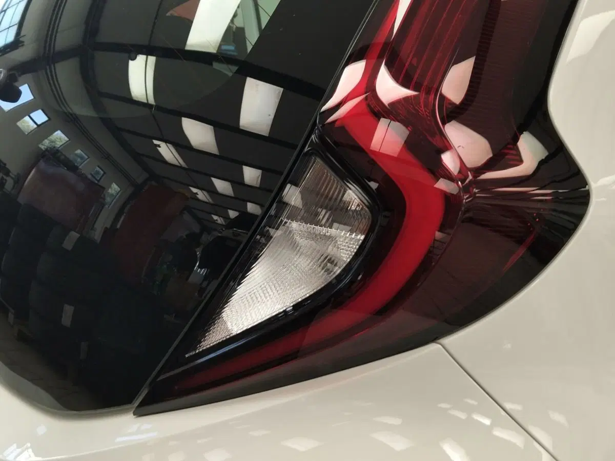 Toyota Aygo X usata a Roma (16)