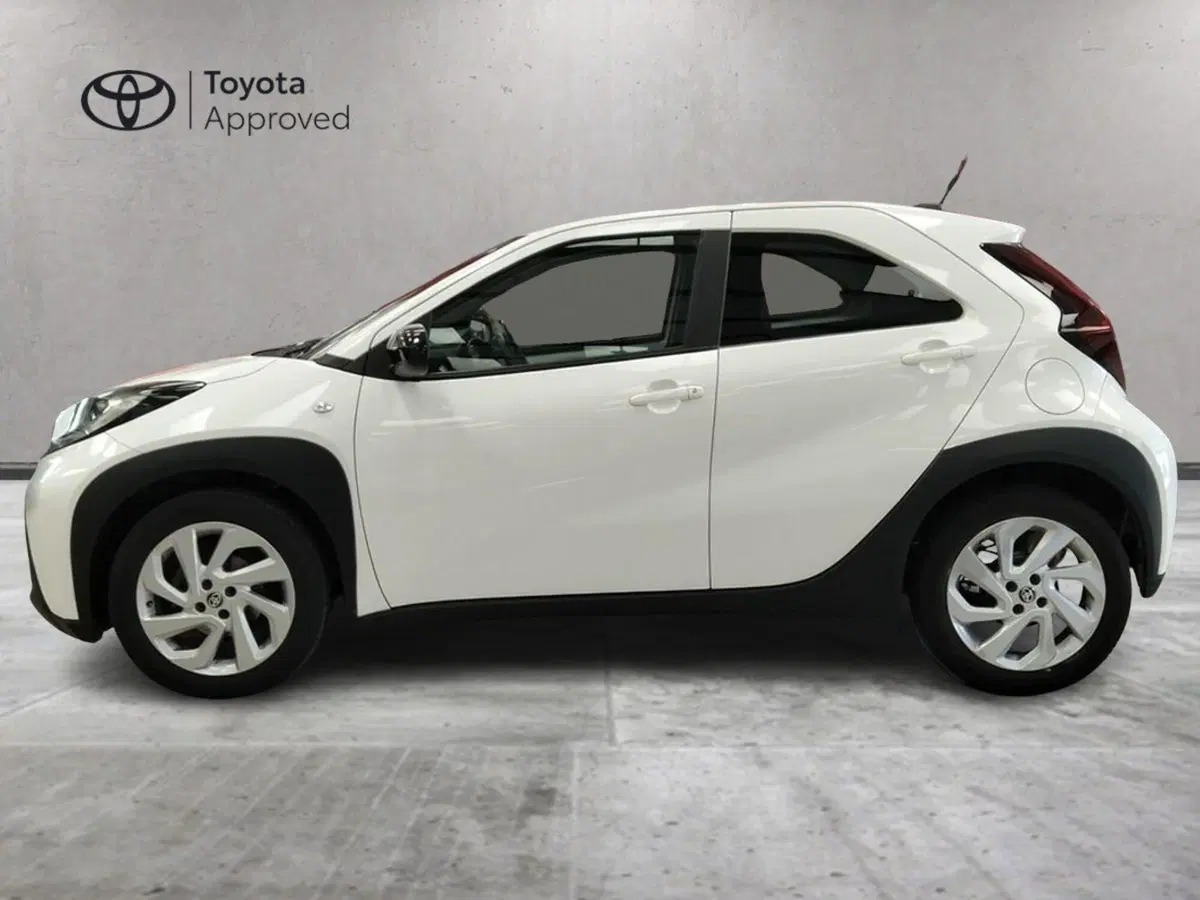 Toyota Aygo X usata a Roma (3)