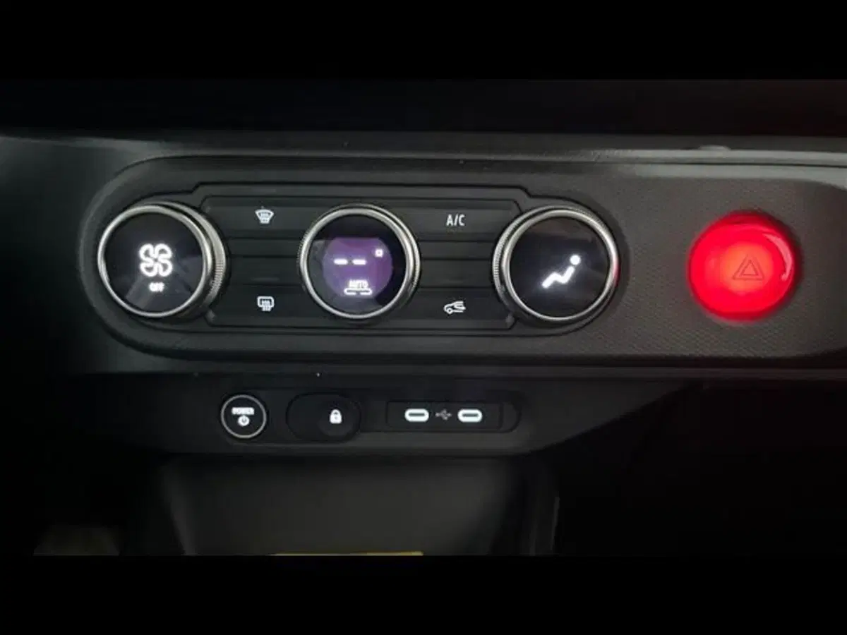 Renault Twingo nuova a Firenze (11)