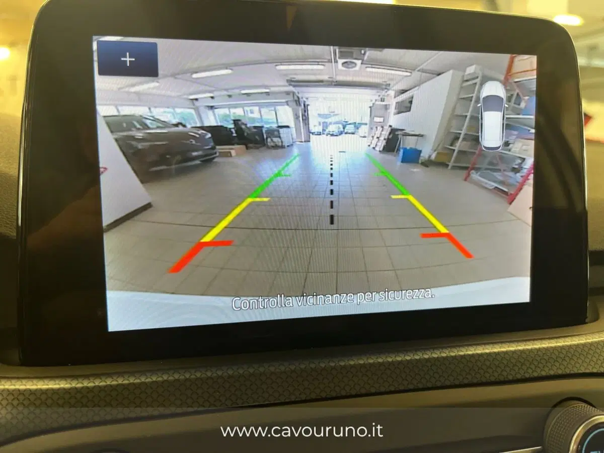 Ford Focus Station Wagon usata a Ferrara (15)