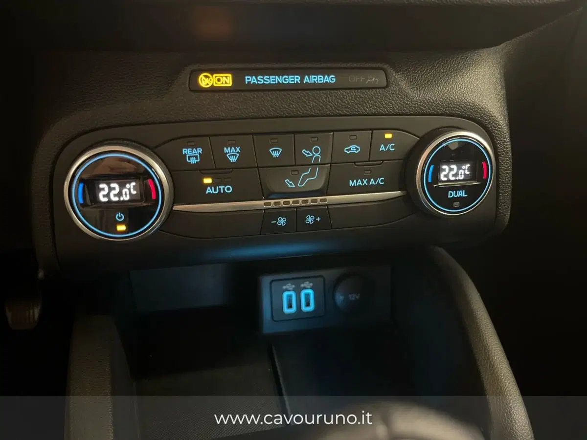 Ford Focus Station Wagon usata a Ferrara (18)