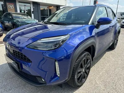 Toyota Yaris Cross 1.5 Hybrid 5p. E-CVT Trend del 2023 usata a Modena
