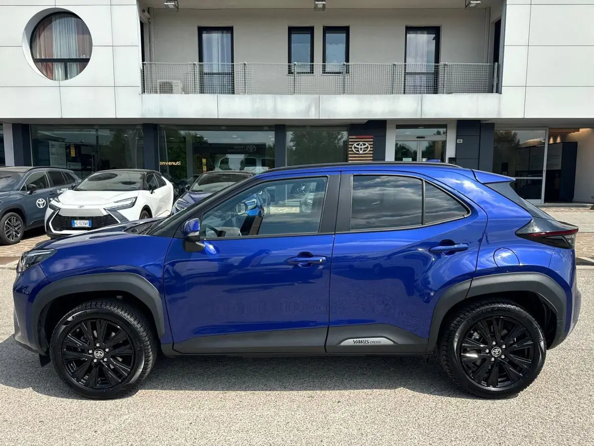 Toyota Yaris Cross usata a Modena (9)