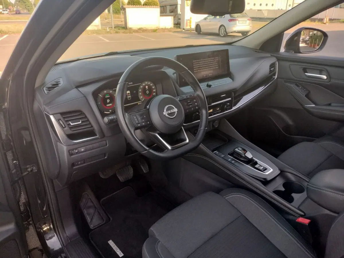 Nissan Qashqai usata a Modena (11)