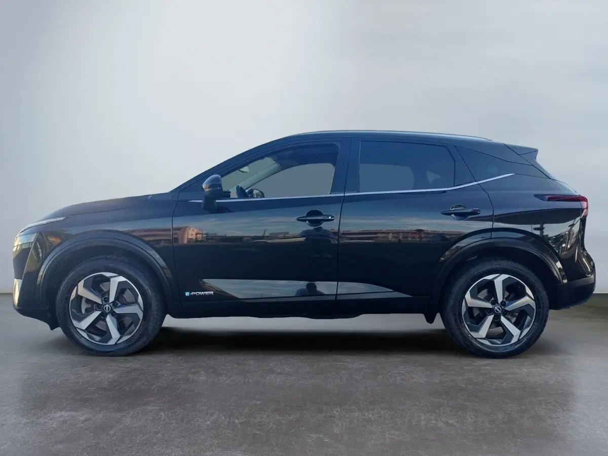 Nissan Qashqai usata a Modena (3)