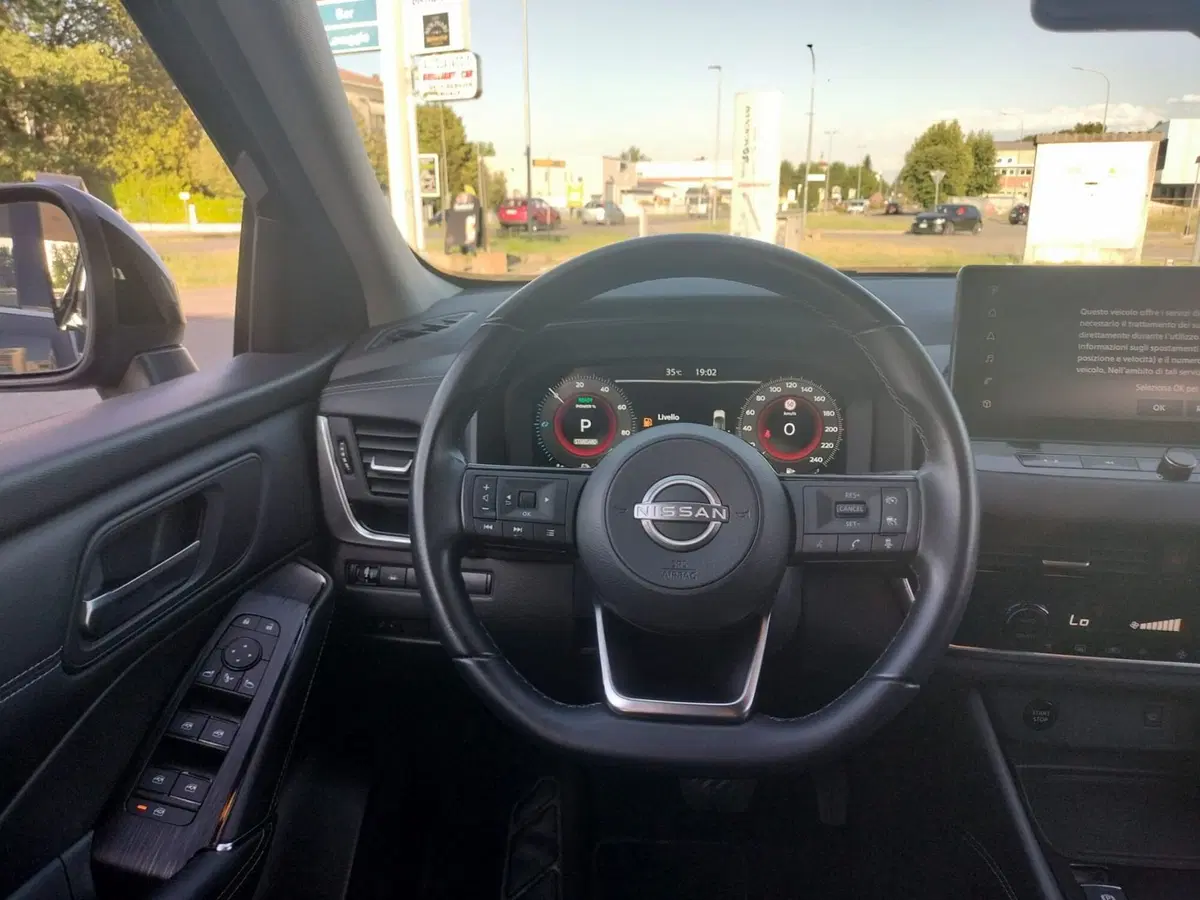 Nissan Qashqai usata a Modena (8)