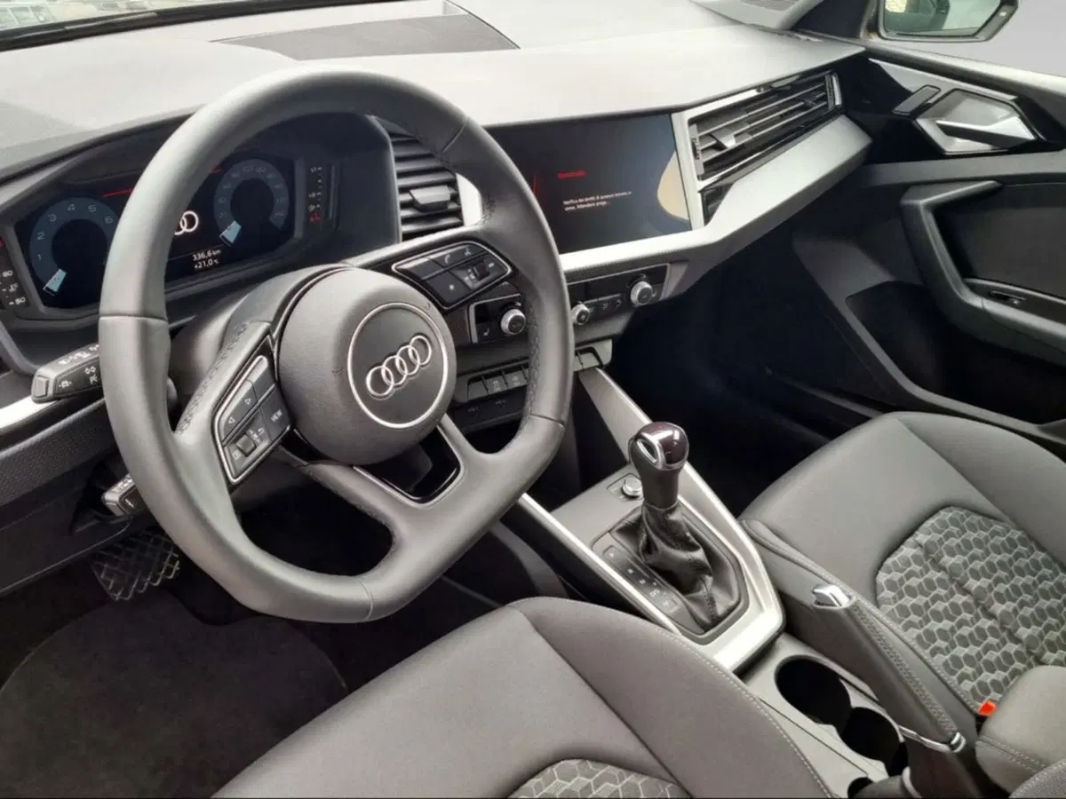 Audi A1 Sportback usata a Pisa (13)