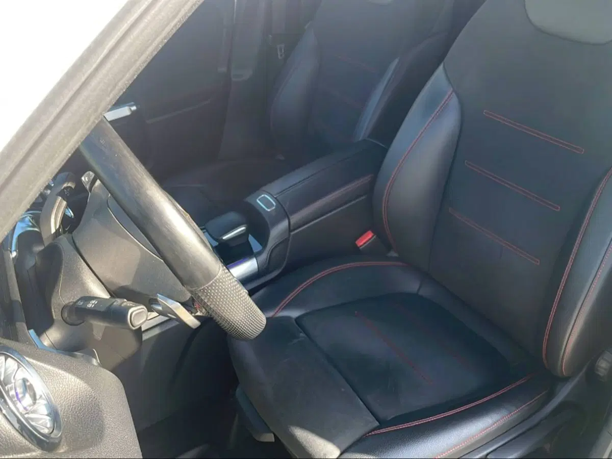 Mercedes-Benz GLB usata a Siena (10)