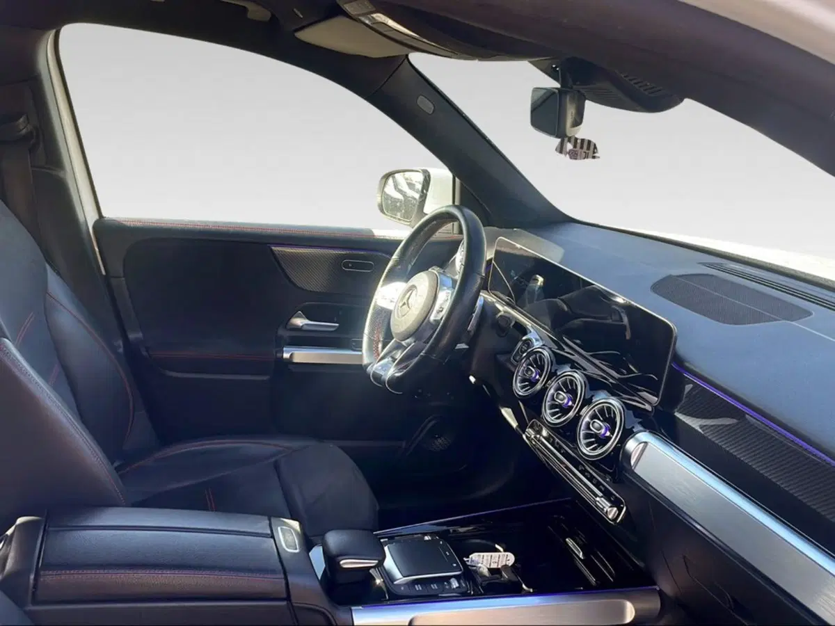 Mercedes-Benz GLB usata a Siena (12)