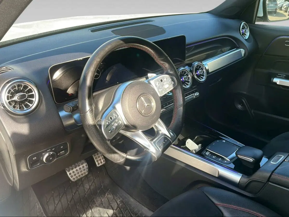 Mercedes-Benz GLB usata a Siena (14)