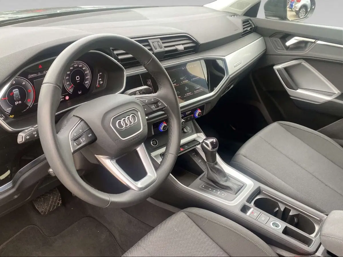 Audi Q3 usata a Livorno (13)