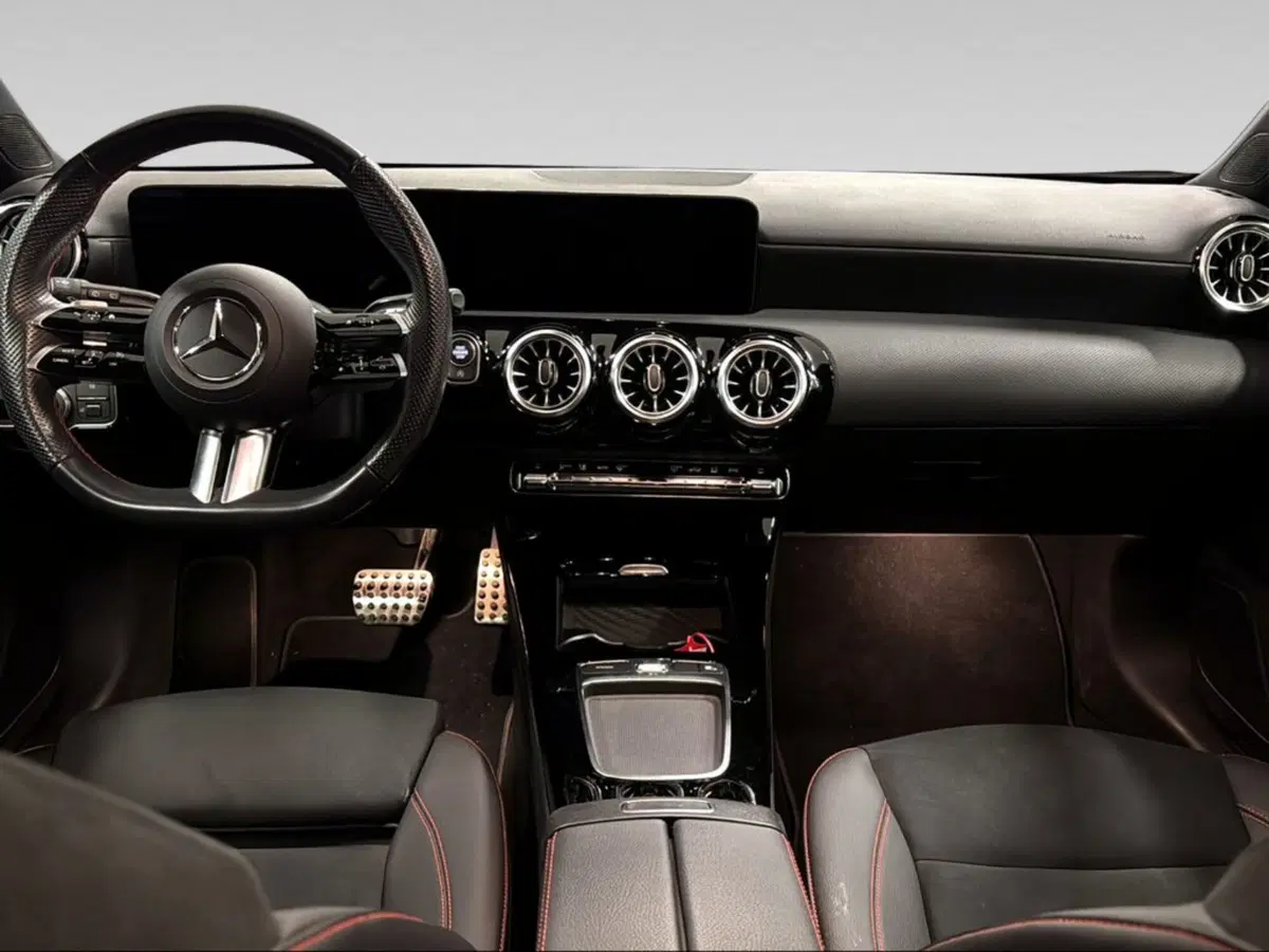 Mercedes-Benz Classe A usata a Siena (12)