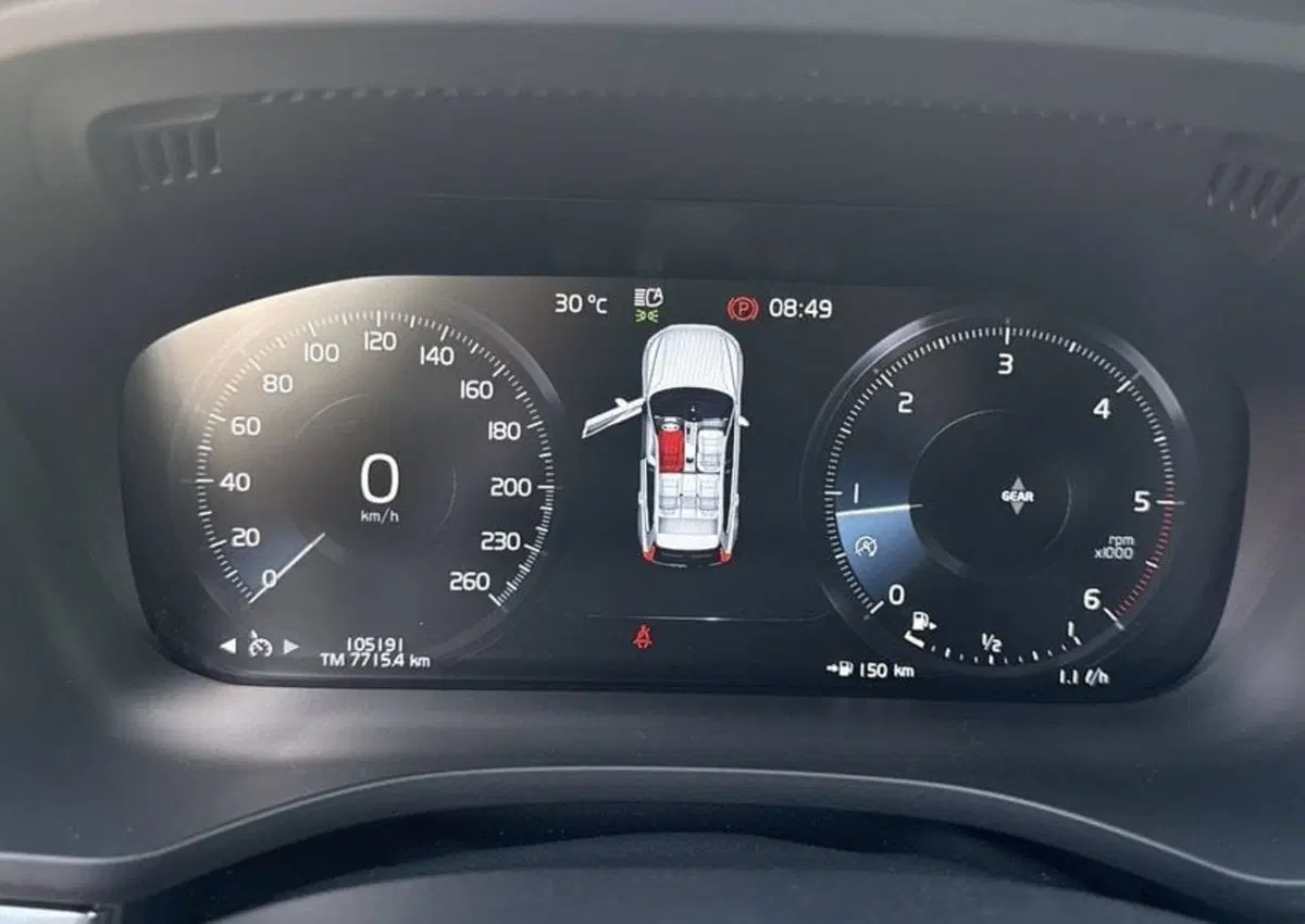 Volvo XC60 usata a Parma (4)