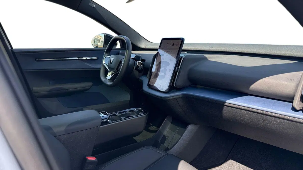 Volvo EX30 usata a Parma (5)