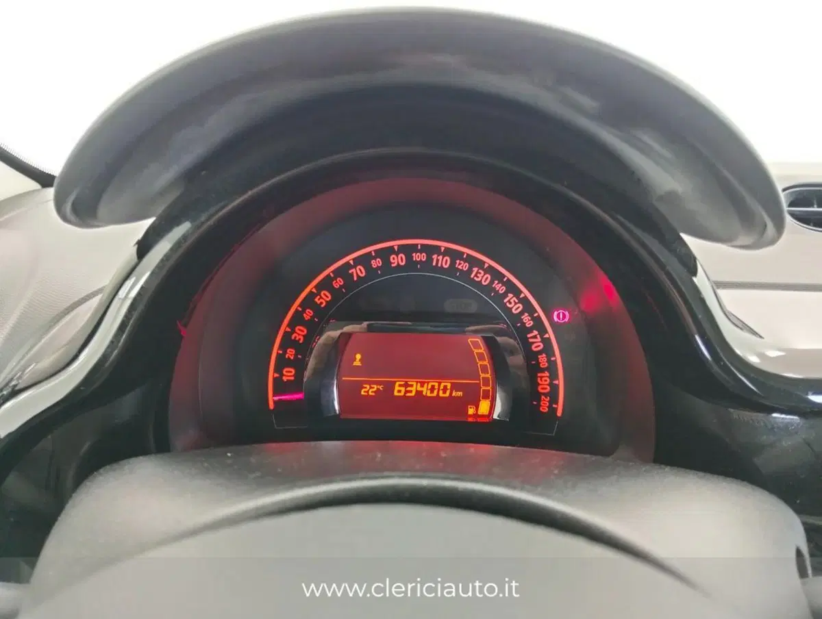 Renault Twingo usata a Como (12)