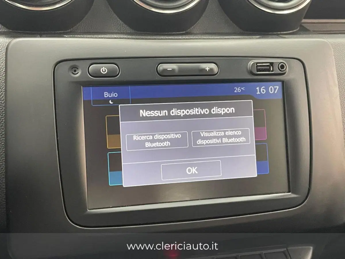 Dacia Duster usata a Como (17)