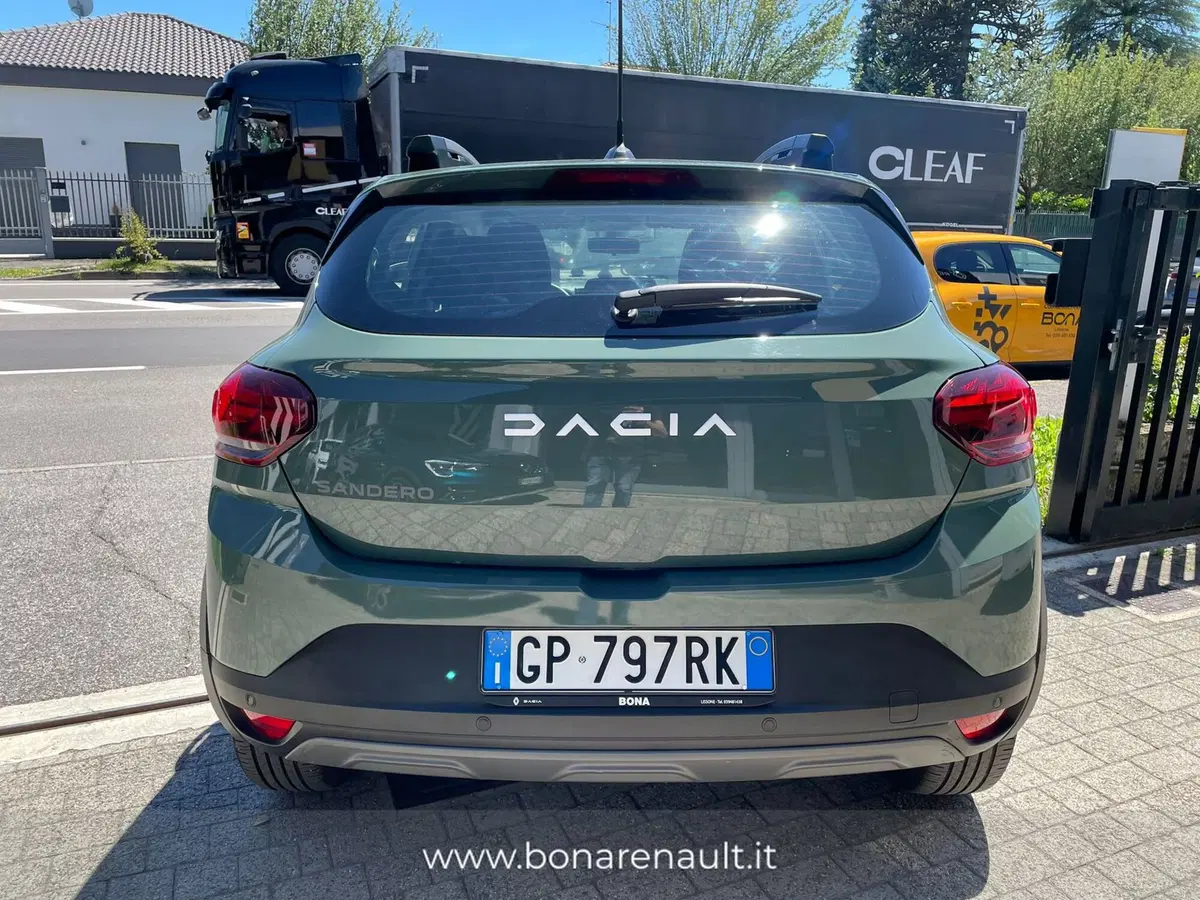 Dacia Sandero usata a Monza e Brianza (4)