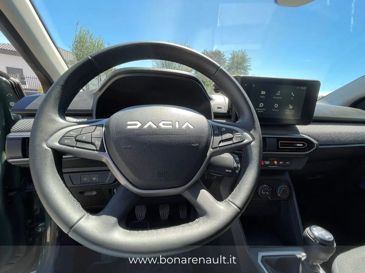 Dacia Sandero usata a Monza e Brianza (9)