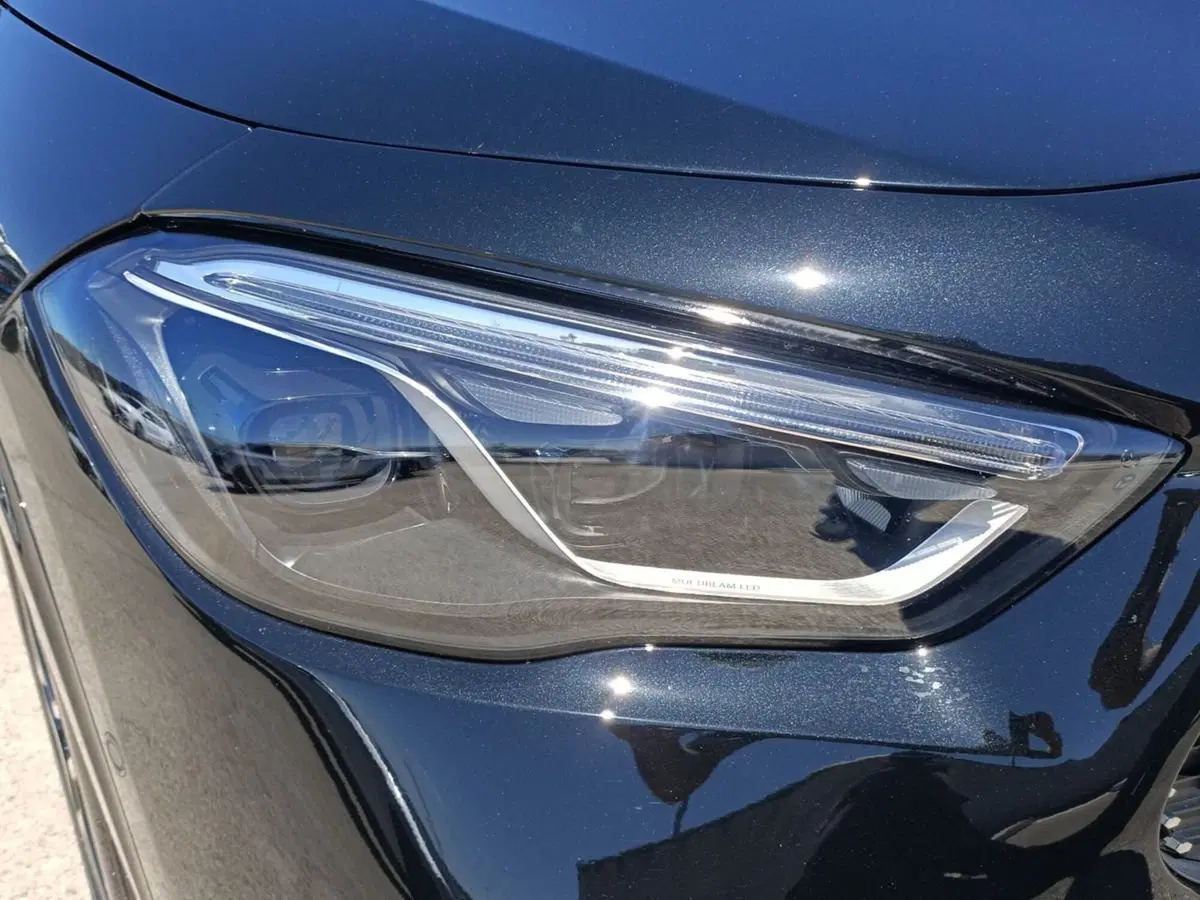 Mercedes-Benz GLA SUV usata a Bari (7)