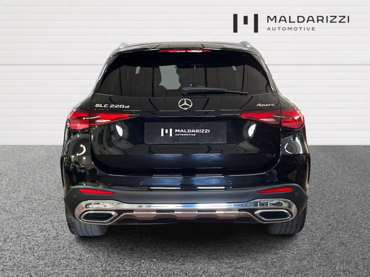 Mercedes-Benz GLC SUV usata a Bari (3)