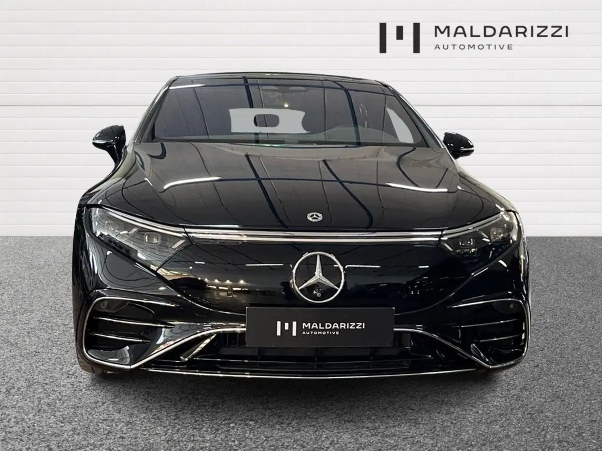 Mercedes-Benz EQS usata a Bari (2)