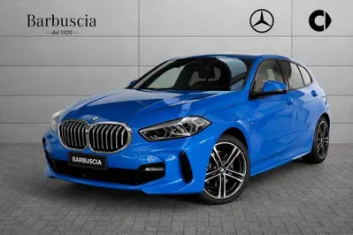 BMW Serie 1 5p. 118d 5p. Msport del 2021 usata a Pescara