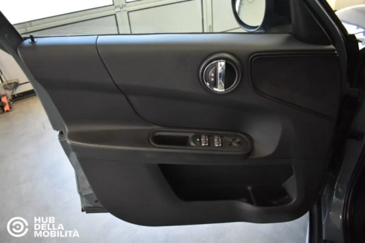 MINI Mini Countryman usata a Perugia (7)