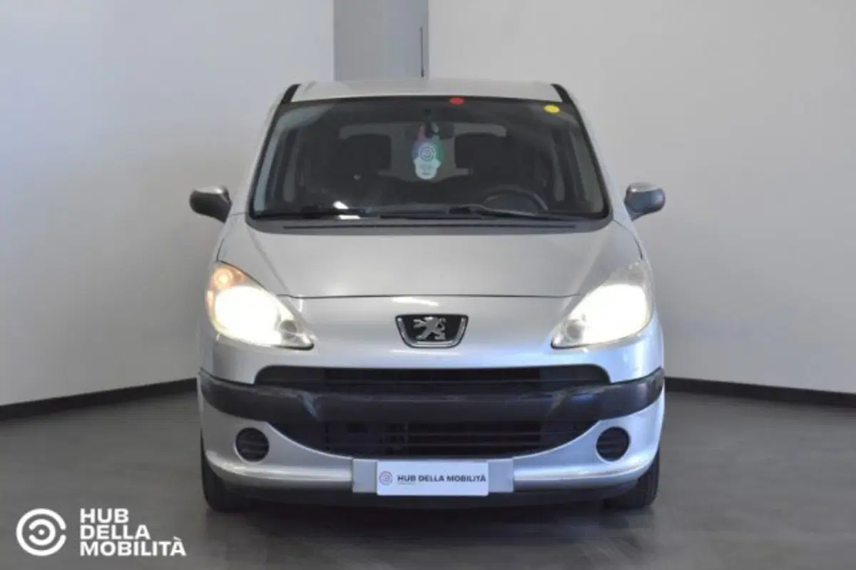 Peugeot 1007 usata a Perugia