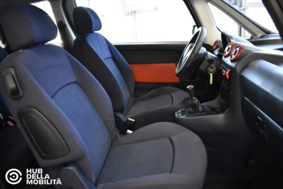 Peugeot 1007 usata a Perugia (16)