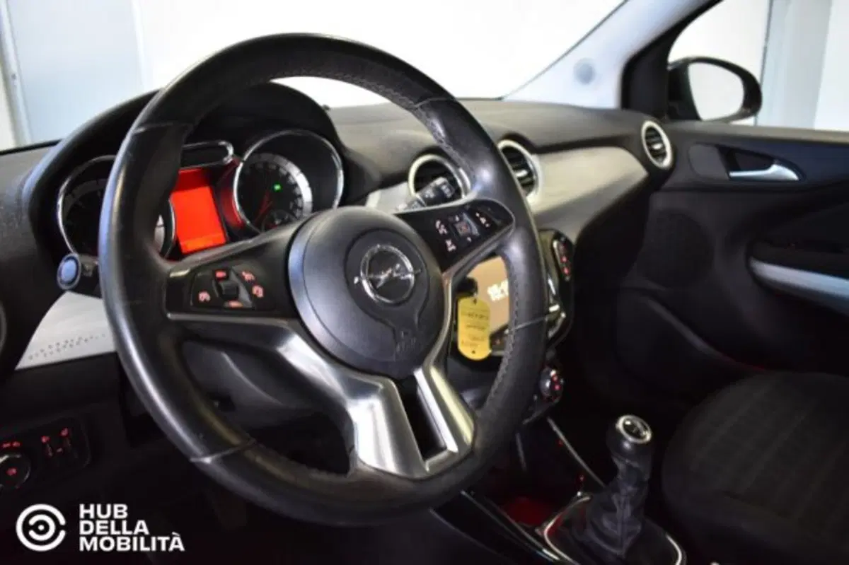 Opel Adam usata a Perugia (18)
