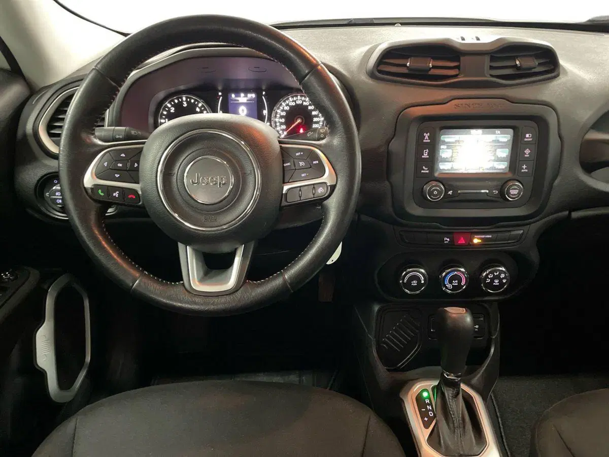 Jeep Renegade usata a Ancona (11)