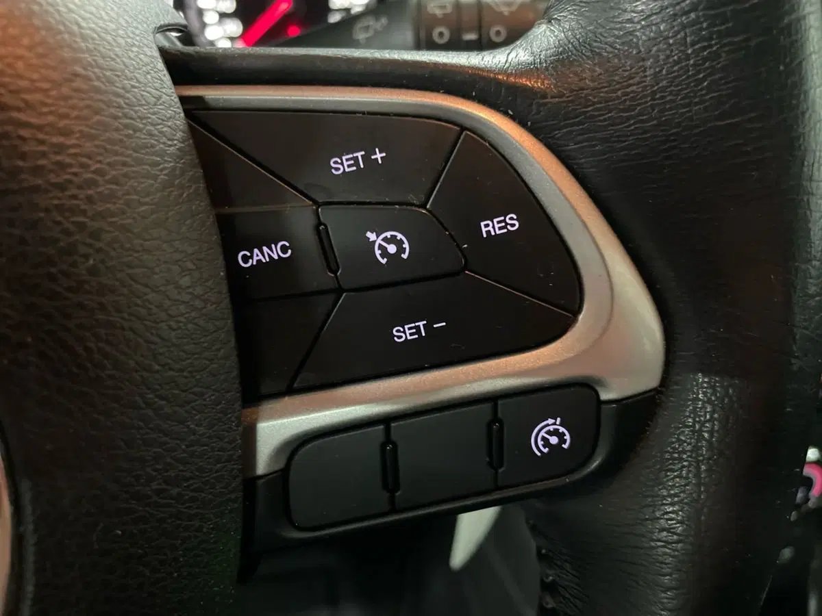 Jeep Renegade usata a Ancona (19)