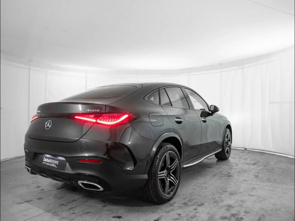 Mercedes-Benz GLC nuova a Macerata (4)