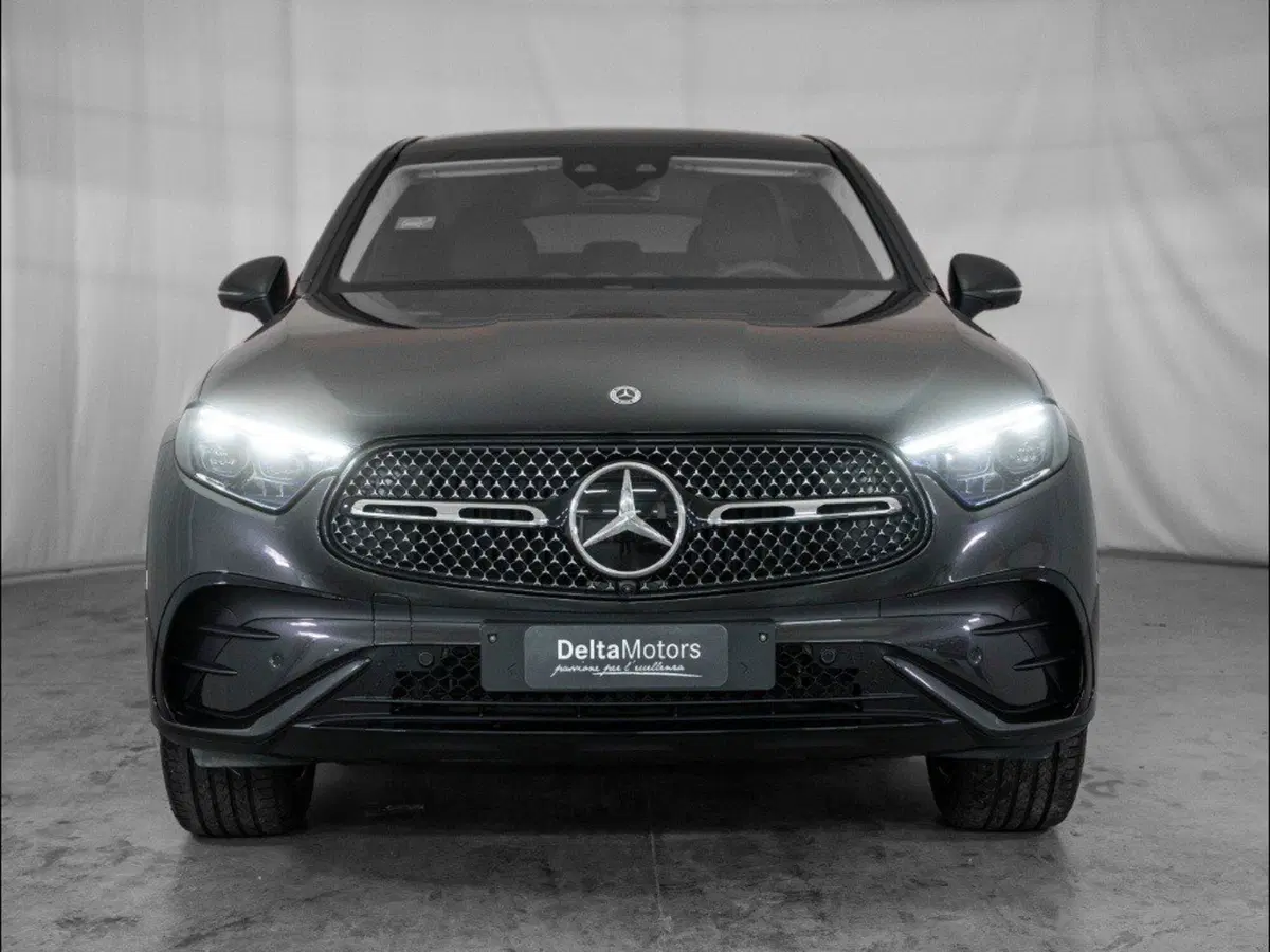 Mercedes-Benz GLC nuova a Macerata (5)