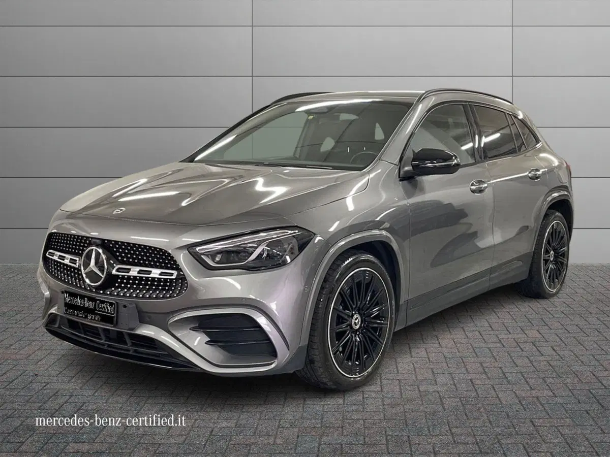Mercedes-Benz GLA SUV usata a Macerata