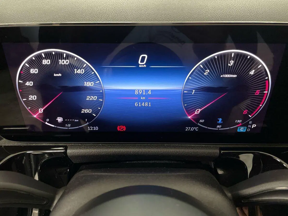Mercedes-Benz GLA SUV usata a Macerata (9)
