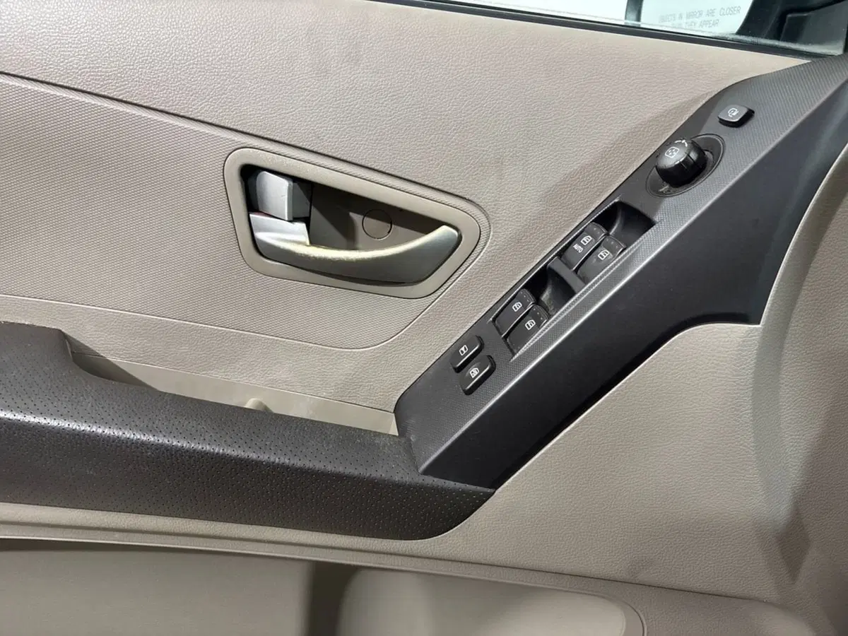 Ssangyong Korando usata a Torino (8)