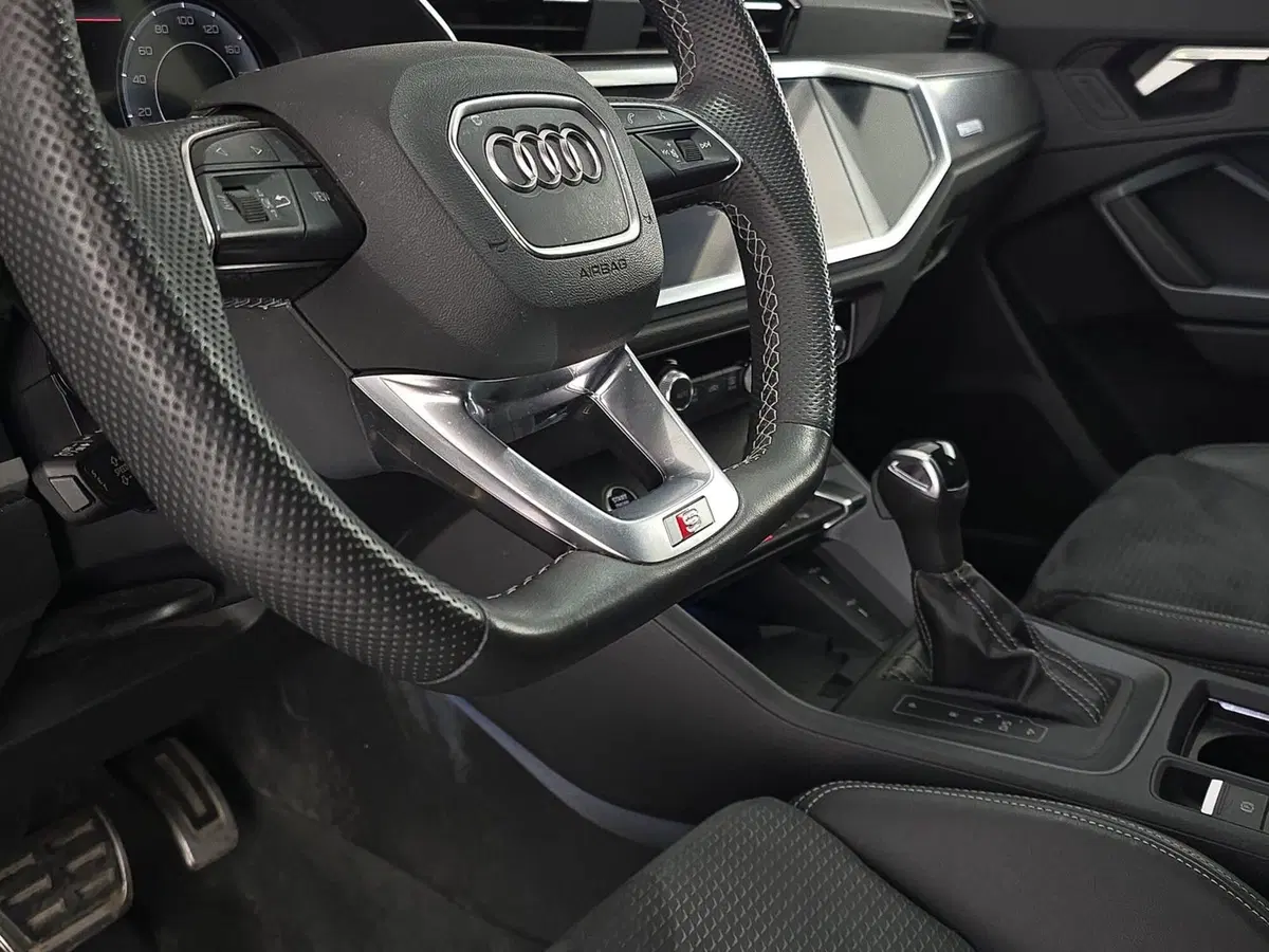 Audi Q3 Sportback usata a Alessandria (18)