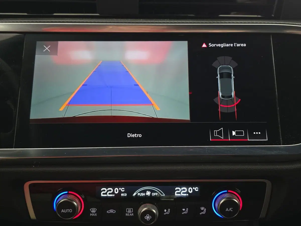Audi Q3 Sportback usata a Cuneo (11)