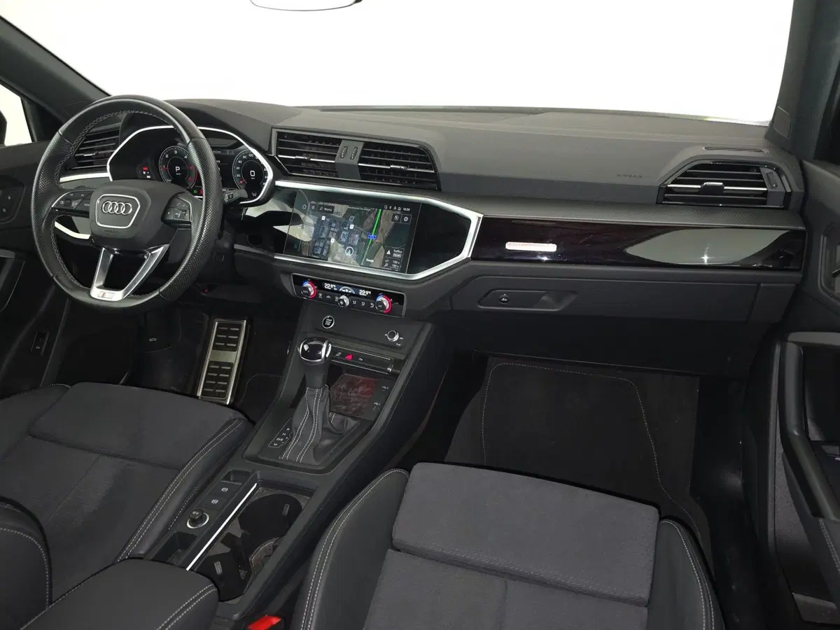 Audi Q3 Sportback usata a Cuneo (14)