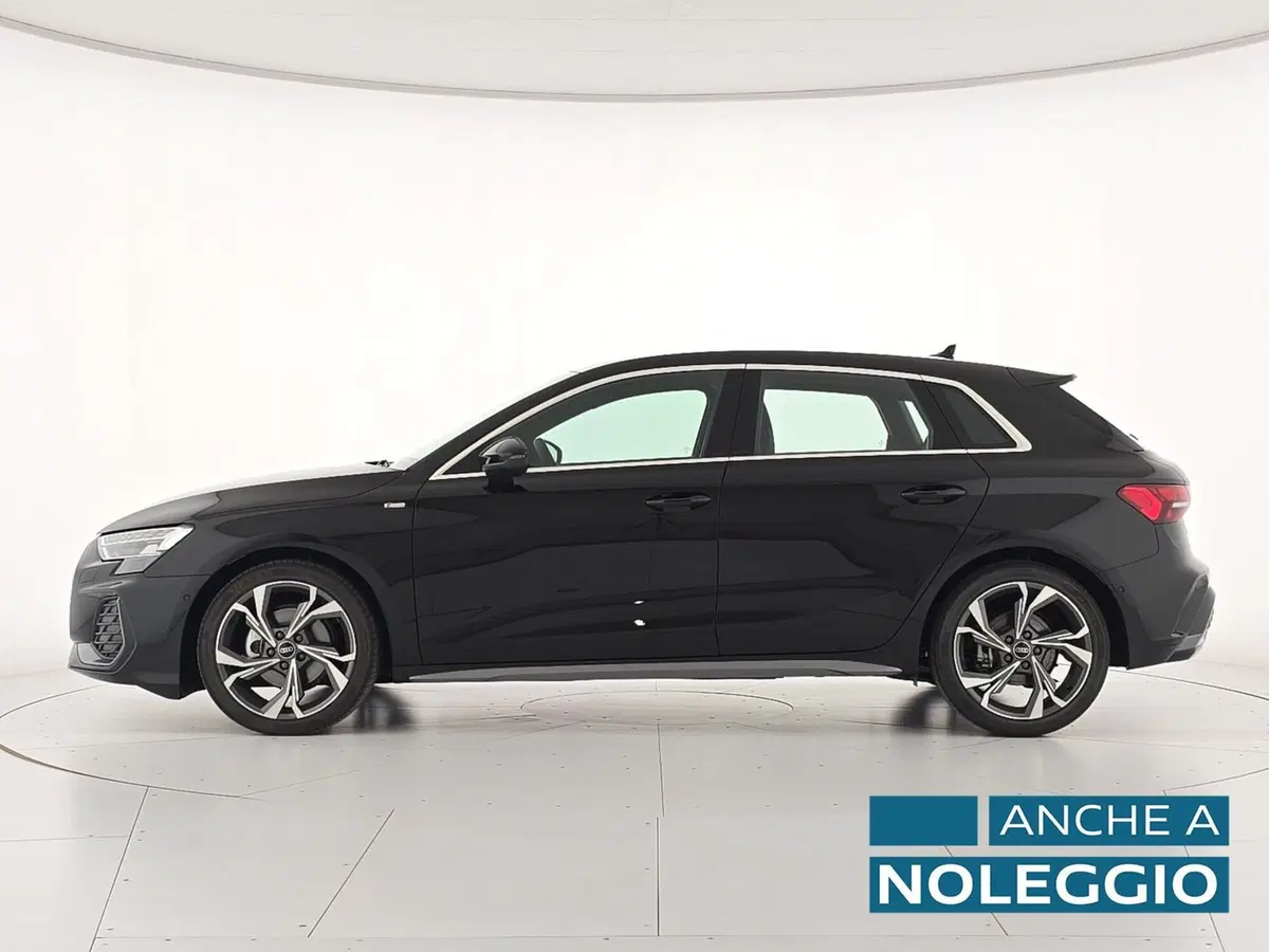 Audi A3 Sportback nuova a Alessandria (4)