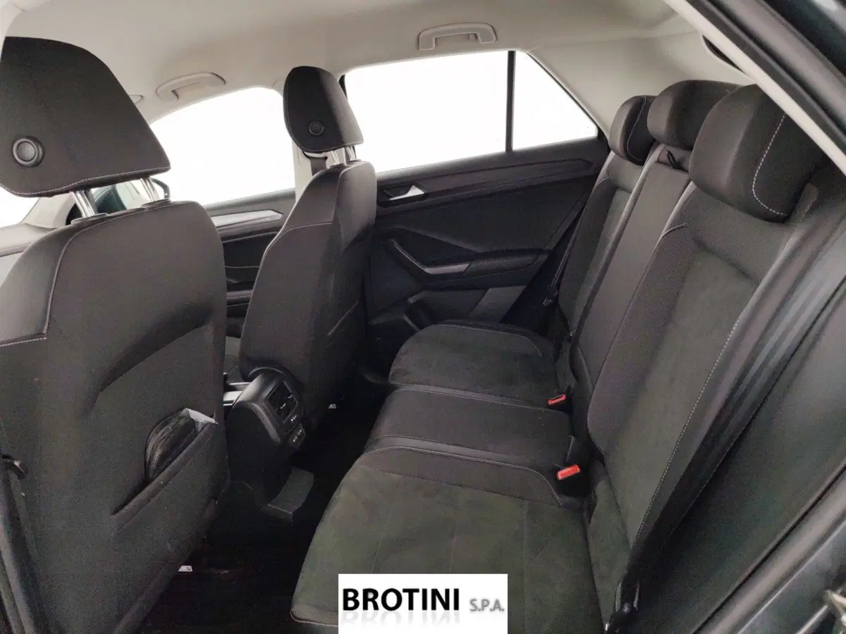 Volkswagen T-Roc usata a Massa-Carrara (10)