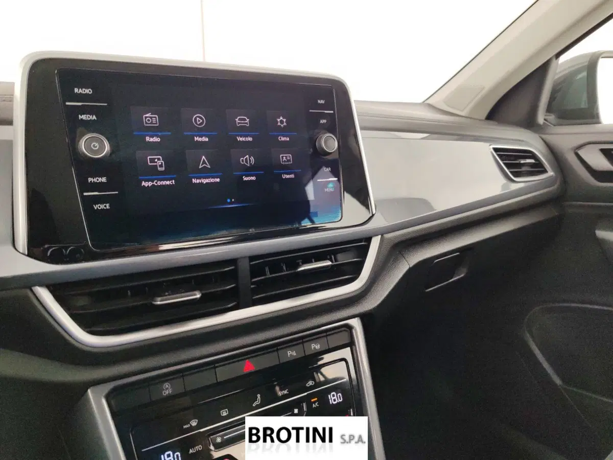 Volkswagen T-Roc usata a Massa-Carrara (12)